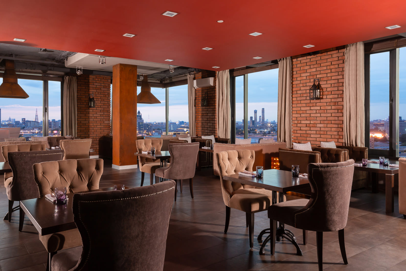 Ресторан MaxLevel Bar & Lounge